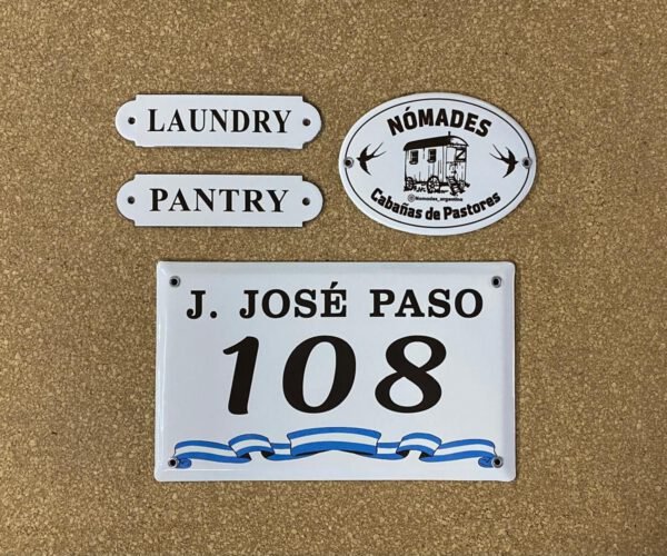 Sagomadas — Placas Parmui Placa enlozada Parmui, sagomadas